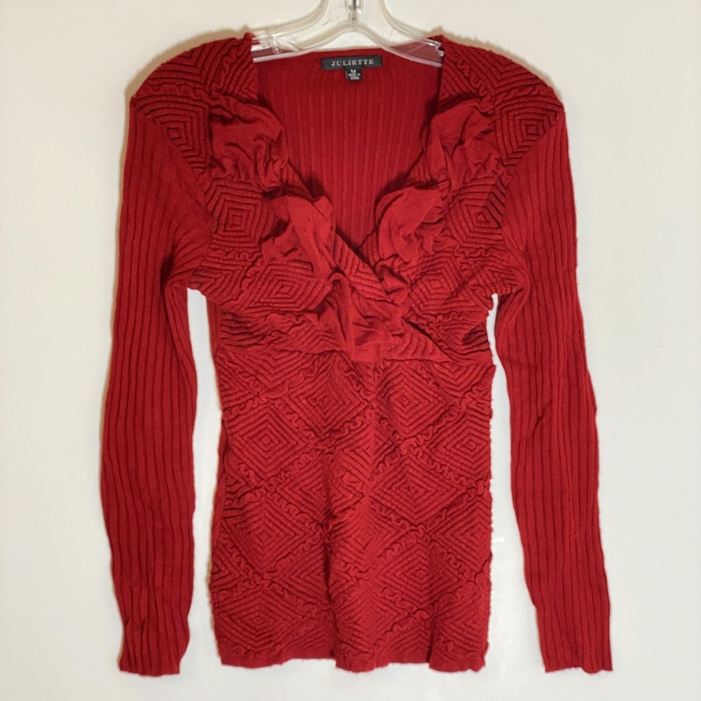 Juliette‎ Sweater Womens Medium Red Ruffle V-Neck Textured Rib Knit Long Sleeve